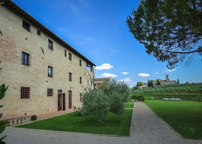 Historic Overlooking Holiday home *