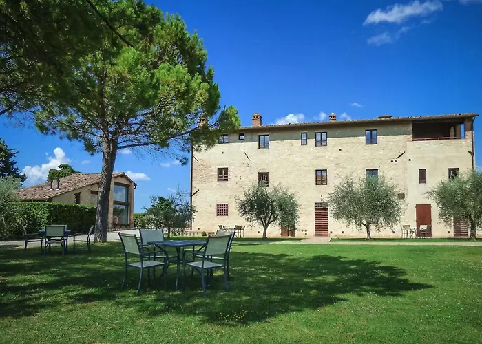 Historic Overlooking San Gimignano